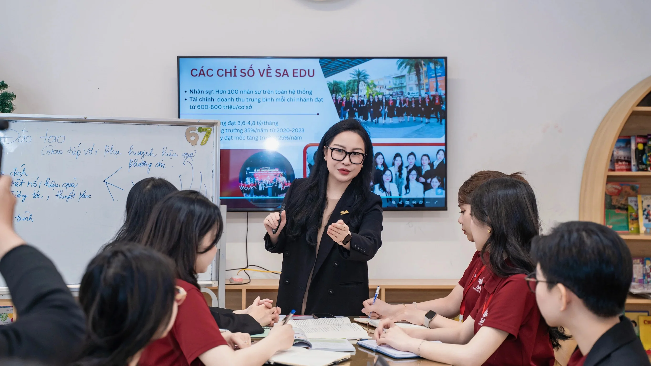 Linh phân tích các chỉ số vận hành hệ thống SA EDU