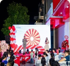 Phụ huynh và học viên đông đảo tại sự kiện khai trương SA EDU